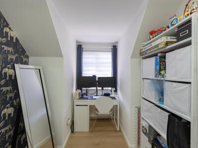 Picture 16